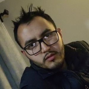 Meet your Posher, Carlos